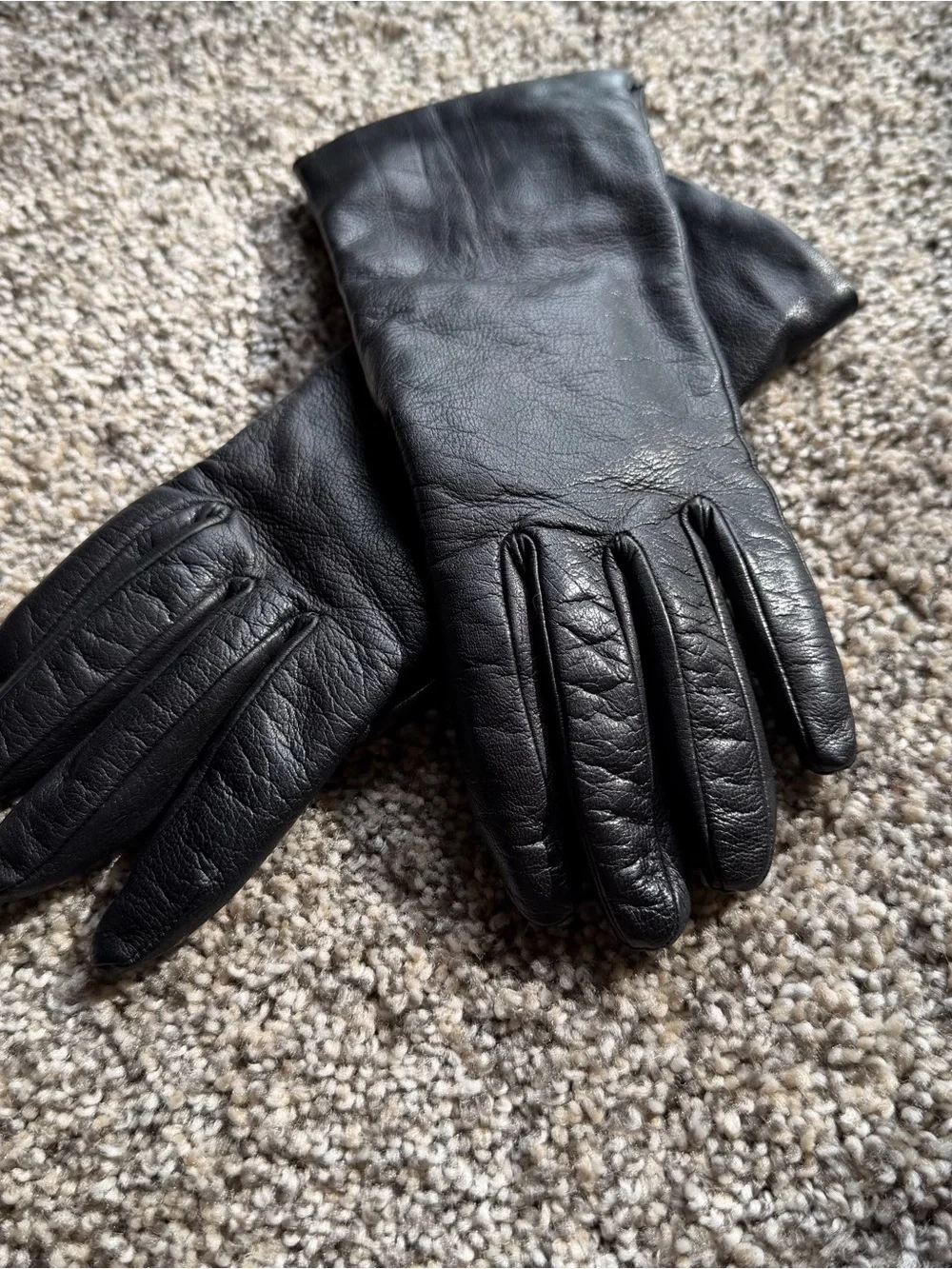 Black 100% Leather Gloves Made in Italy Size 6.5 Lining 100% Cashmere Talbots